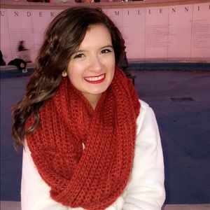 Meet your Posher, Natalie